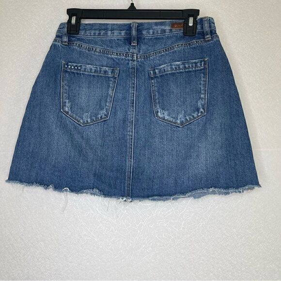 Blank NYC zip front raw hem denim jean miniskirt 27 - Picture 4 of 6